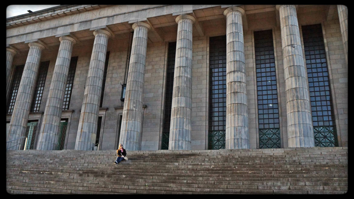 facultad-de-derecho-1.jpg